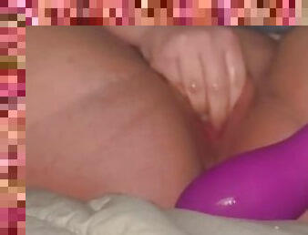 orgazmus, pička, striekanie-squirt, amatérske, hračky, bbw, vibrátor, sólo