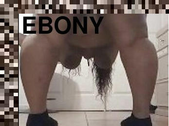 SEXY BBW FULLY NUDE TWERK AND ASS SPREADING