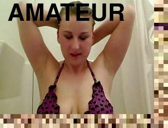 banyo-yapma, büyük-göğüsler, mastürbasyon-masturbation, amcık-pussy, amatör, genç-18, tek-kişilik, bikini, tıraş-olmuş, esmer-kadın