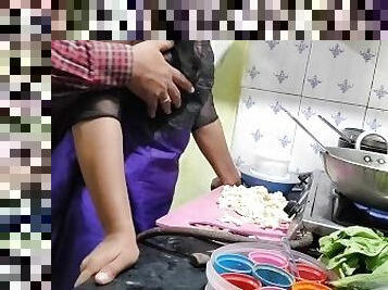 Indian girl hard sex in kitchen Mumbai Ashu sex video homemade