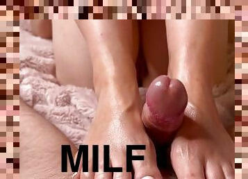 Footjob, he cums all over my feet