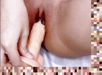 Thai student with her dildo. ??????????????????????