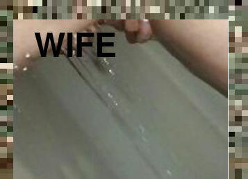 bañando, clítoris, pezones, coño-pussy, esposa, madurita-caliente, con-piercings, perfecto, ducha