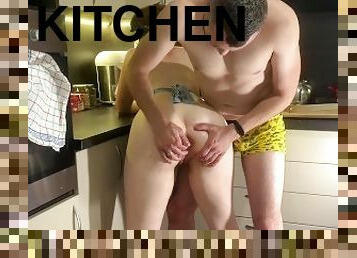 SQUIRTING in the KITCHEN )) Hot REDHEAD 's  orgasm ××