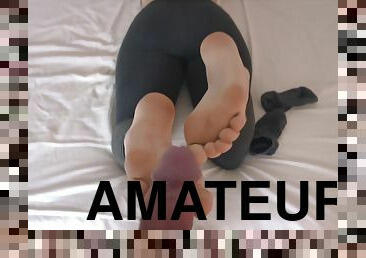 Fuck My Sock And Blast My Soles - Teen Foot Fetish In Yoga Pant