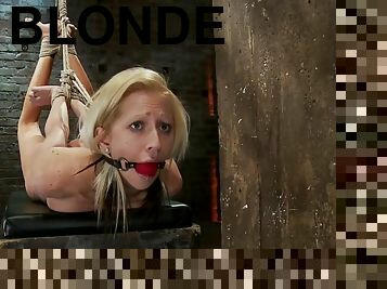 anal, leke, hardcore, bdsm, slave, blond, fetisj, kveling, bondage, tattoo