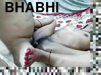 Suhagraat Me Bhaiya Ke Jagah Bhabhi Ko Maine Chod Diya