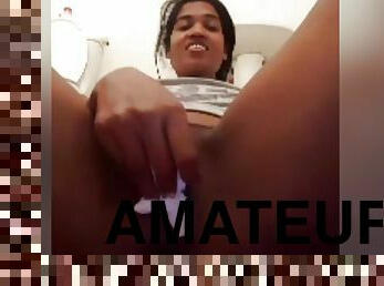 Today Exclusive- Lankan Girl Masturbating Part 1