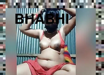 Desi Bhabhi Big Boobs In Webcam