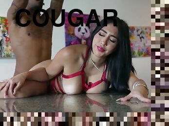 Arousing cougar filthy porn movie