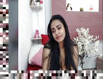 Desi Indian - Girl Blowjob And Masturbating Very Hard Live