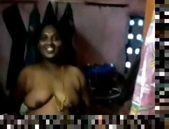 Coimbatore Tamil Wife Caught Showing Nude By Lover