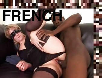 French mature Morgane takes 2 cocks