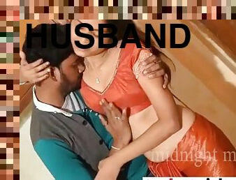 Husband Ke Samne Dost Ko Choda Bhabhi Ne With Hindi Audio