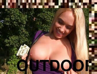 Sweet blonde Briana Bounce gives oral sex outdoors