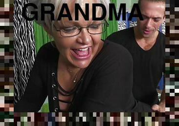 Horny Hipster Is Gonna Fuck My Chubby Old Grandma!