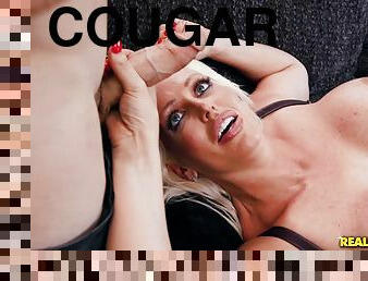 A thick cougar with huge juggs Alura Jenson takes cash for sex