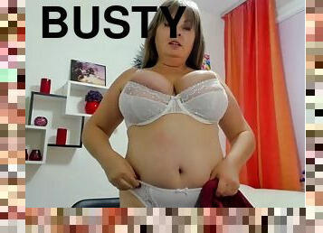 Bustyannaxxx webcam live