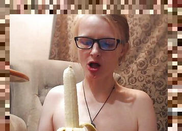 Astonishing stepmom uses a banana on her pussy