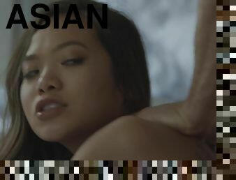 Sexy asian slut Vina Sky mind-blowing sex video