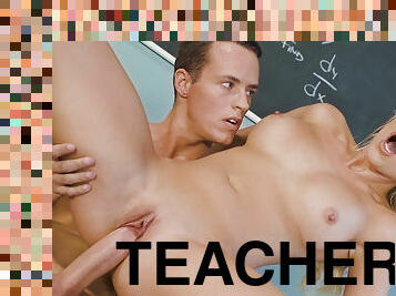 Sexy teacher Alexis Monroe is pleasuring hardcore fuck with student
