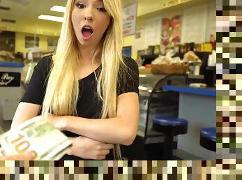 Waitress pov Kenzie Reeves Broke College