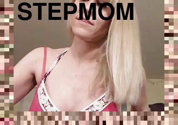 Stepmom Clean Up My Room In Her Sleepwear - Amateur Porn