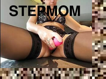 My stepmom jerks off with a sex toy and makes me squirt