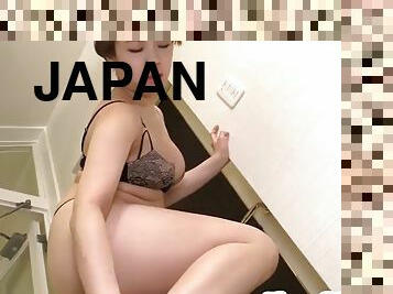 Curvy Japanese MILF fucked from behind after sucking cock
