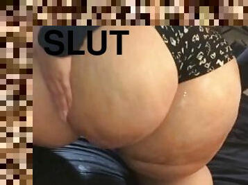 Thicc ass ho