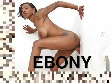 Ebony September Reign Tries Gloryhole Sex