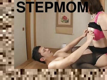 Stepmom Yumi Yasumis first stepmom cum inside her son