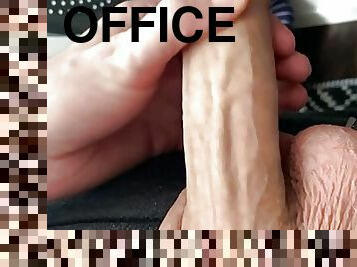 Horny cum during home office