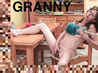 волохата, піхва-pussy, худорлява, дозріла, бабуся-granny, фінгеринг, провислі-цицьки