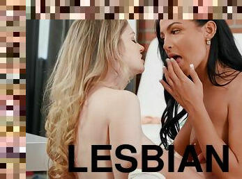 Beautiful horny lesbians xxx video