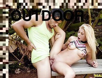 Kenzie reeves gets pussy fucked outdoors by horny bambino