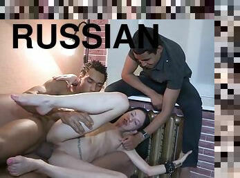 Russian dude loves to be cuckolded so he arranged a session