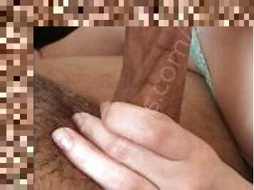 blowjob my boyfriend when he surfing his iphone