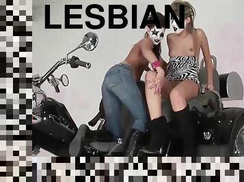 Lesbians play together