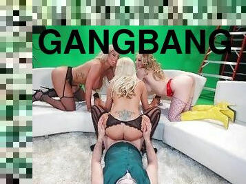 groß-titten, orgie, strumpfhosen, muschi, hautenge, gangbang, gruppensex, blondine, 4etwas, unterwäsche