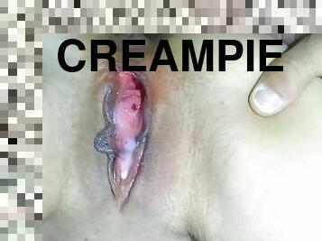 He give me a huge cum in my pussy (close up creampie)