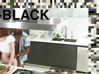 Black dude lets her eat his dick after cooking