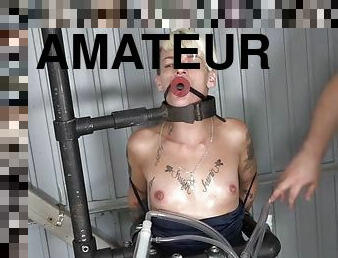 brystvorter, strømpebukse, amatør, bdsm, bondage, melk, små-pupper, suging