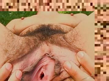 clitoris-bagian-atas-vagina-paling-sensitif, ekstrem, berambut, mastubasi, puting-payudara, vagina-pussy, berkulit-hitam, permainan-jari, manis, tungkai-kaki