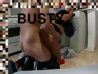 Hot Busty Girl Trapped In The Washing Machine And Stuffing It