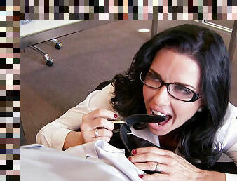 Dark-haired Veronica gets cum on glasses