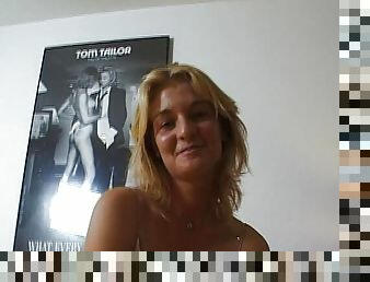 orgasm, travestit, amatori, matura, muie, jet-de-sperma, milf, mama, neamt, laba