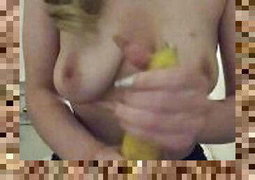 Blondie jerking off a banana