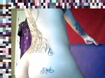 Toy fucking camgirl has an amazing back tattoo