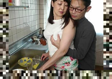Hot Japonese Mother In Law 213